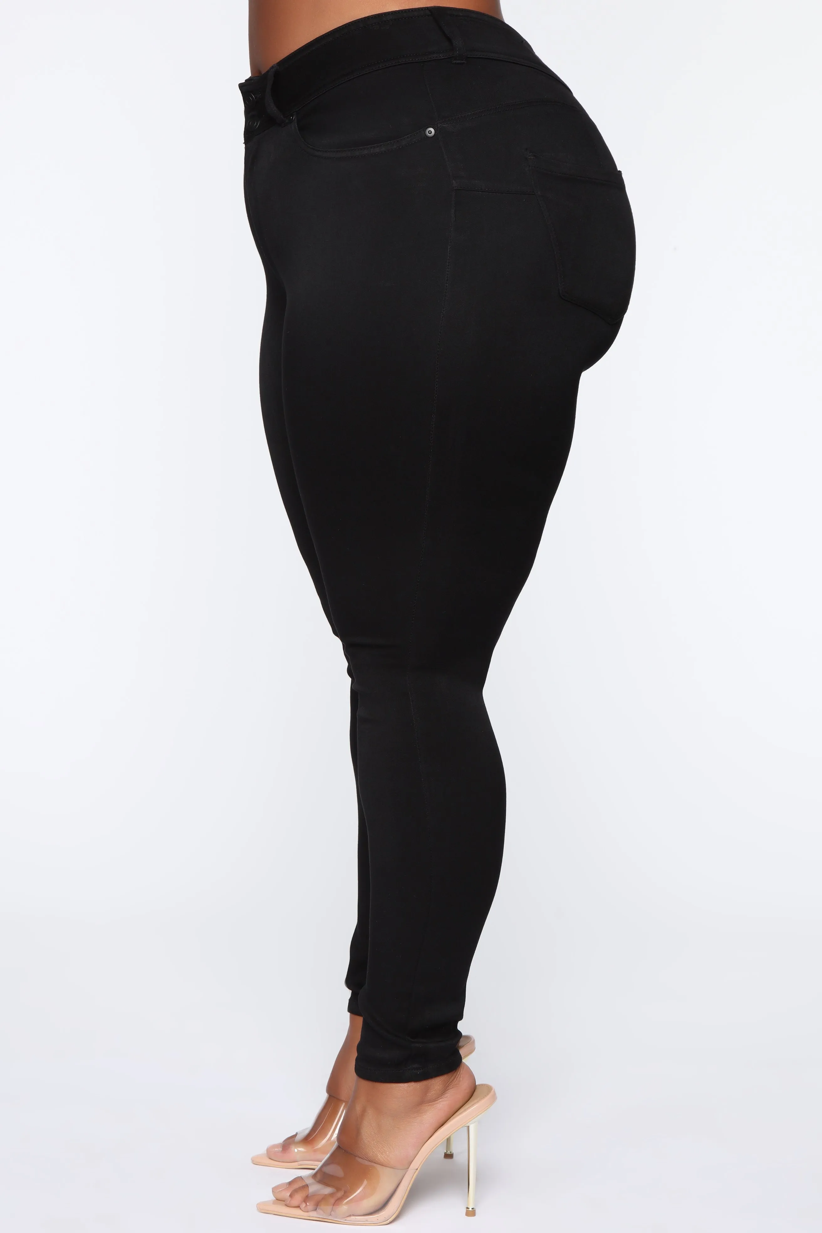 Always On My Grind Booty Shaping Jeans - Black
