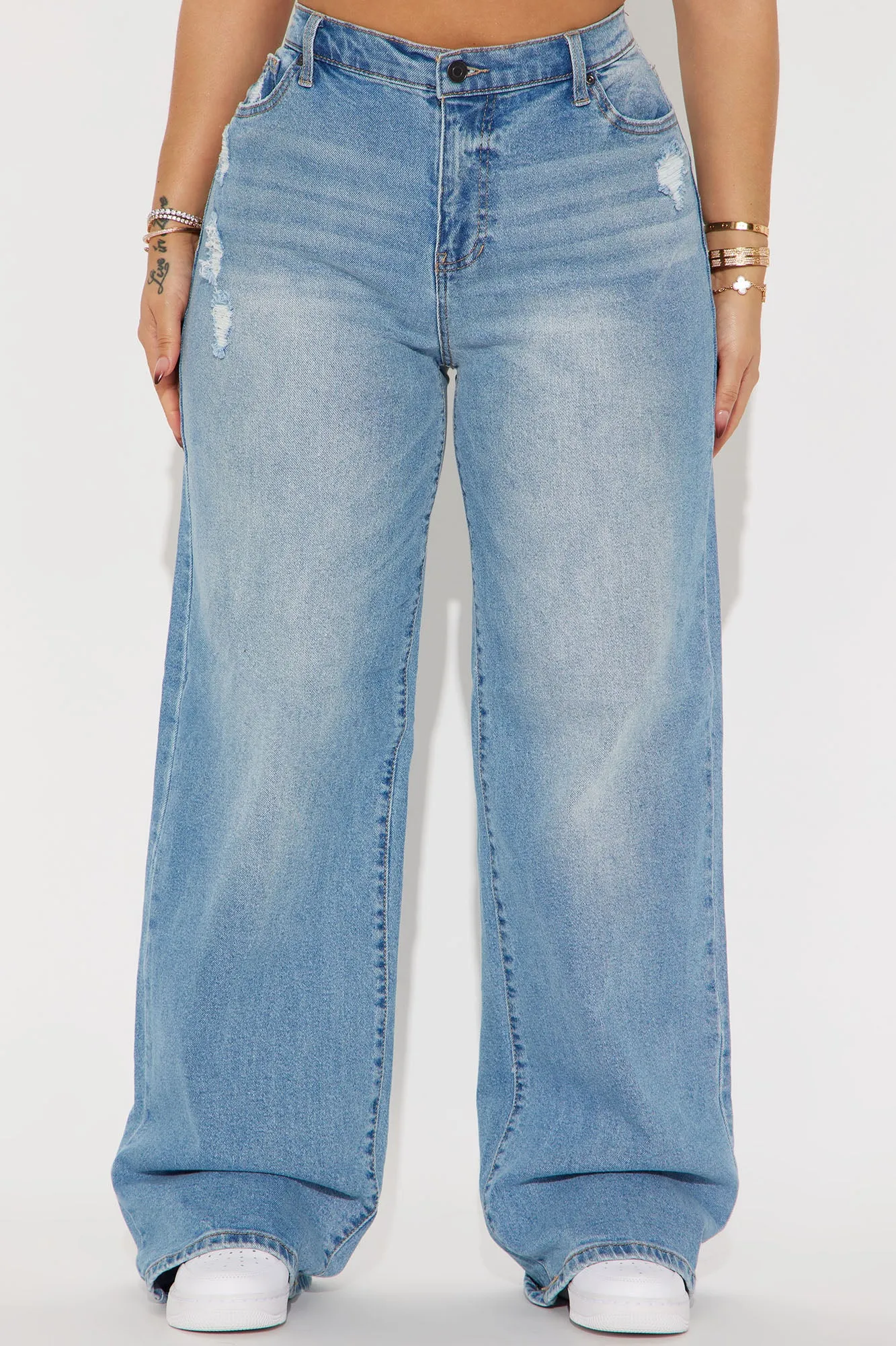 Amira Elastic Waistband Ripped Baggy Jeans - Medium Wash