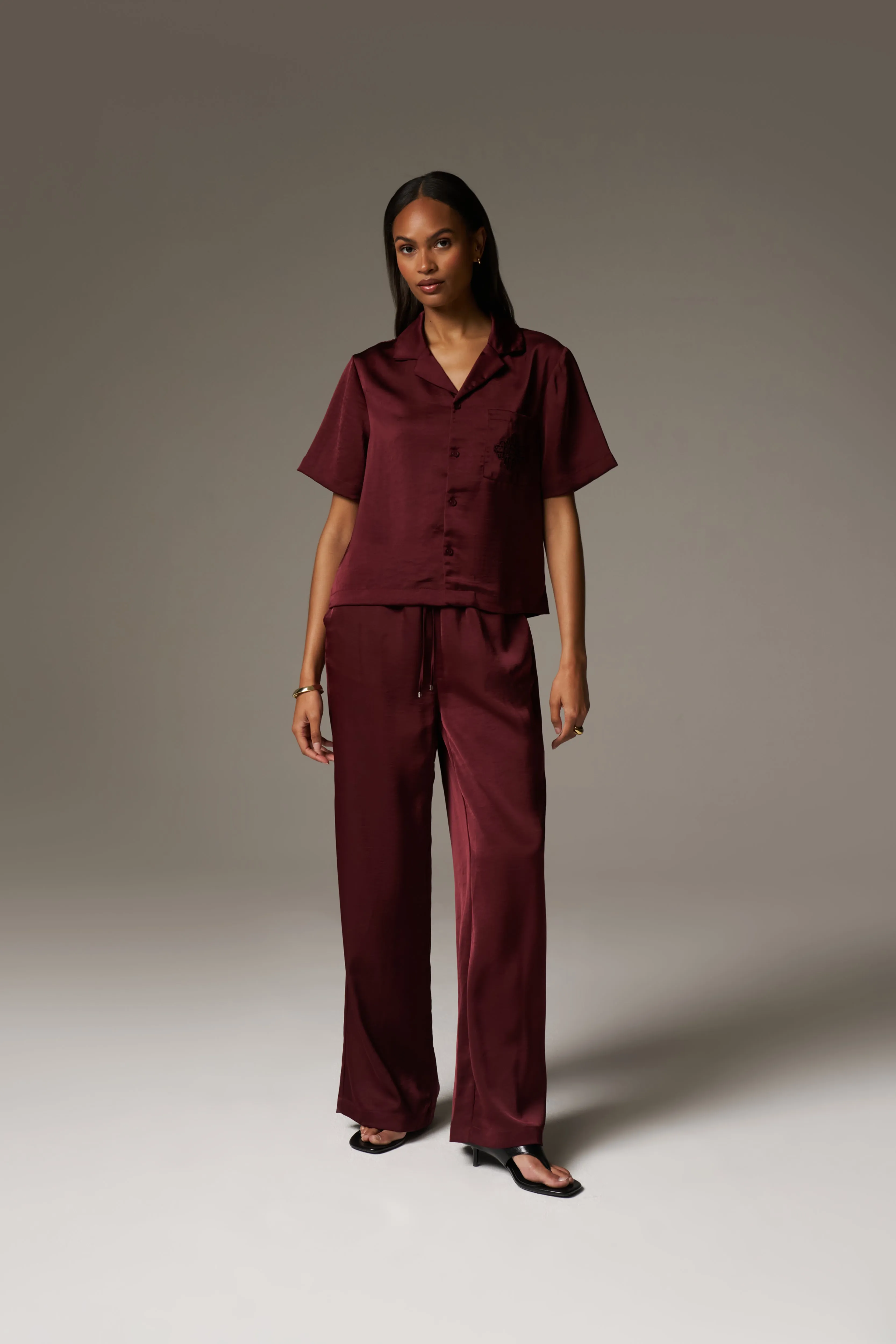 SATIN WIDE LEG EMBLEM TROUSERS - BURGUNDY