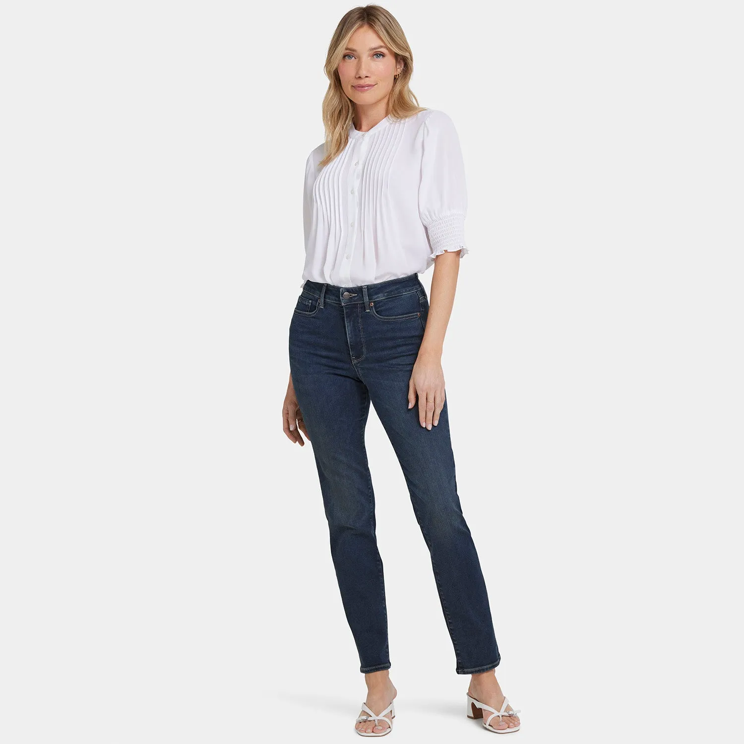 Sheri Slim Jeans In Petite - Presley